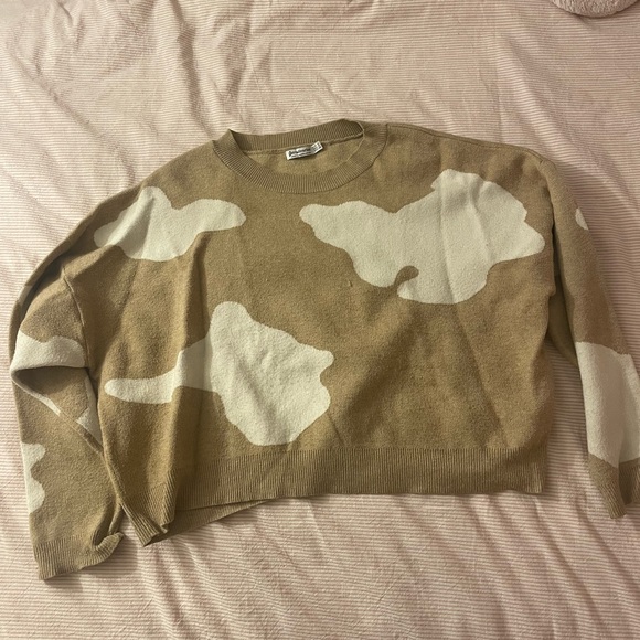 Cropped beige and white sweater - Picture 1 of 1